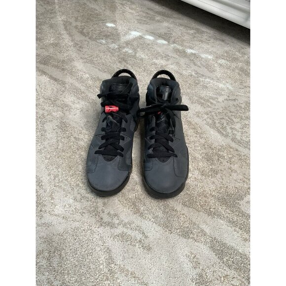 Size 5.5 Y - Jordan 5 Hyper Pink 2016 - Picture 2 of 10